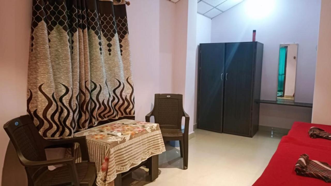 The Leisure Home Stay Shadipur Luaran gambar