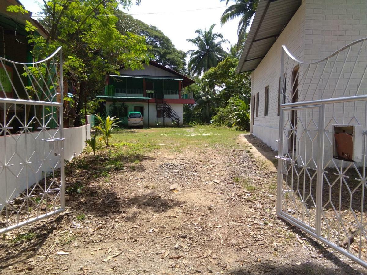 The Leisure Home Stay Shadipur Luaran gambar
